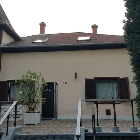 Lake House Green Garden Appartement Balatonakarattya